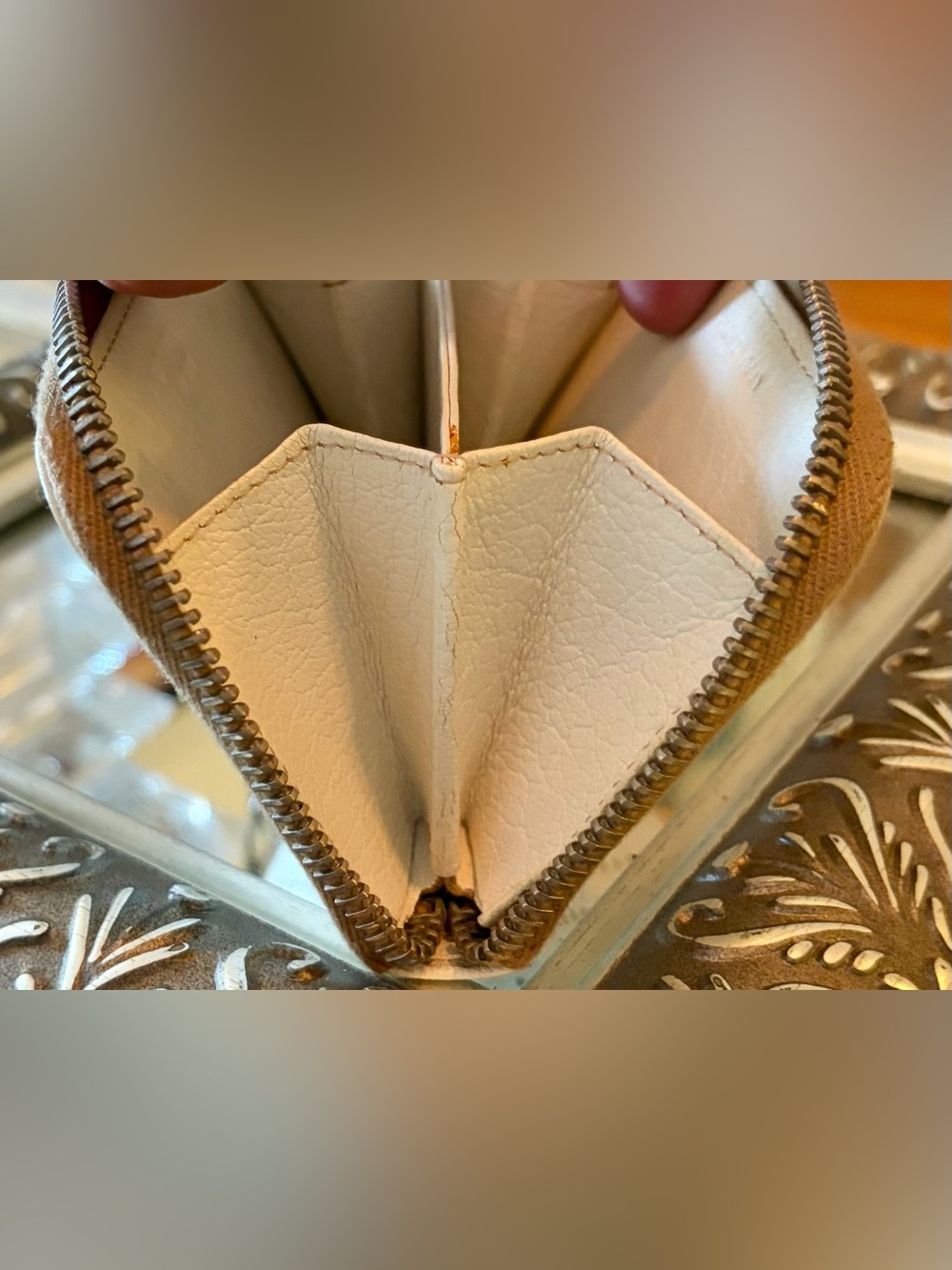 EUC! PRADA Ivory/cream perforated compact wallet. Stunning condition/$ Firm - Picture 6 of 9